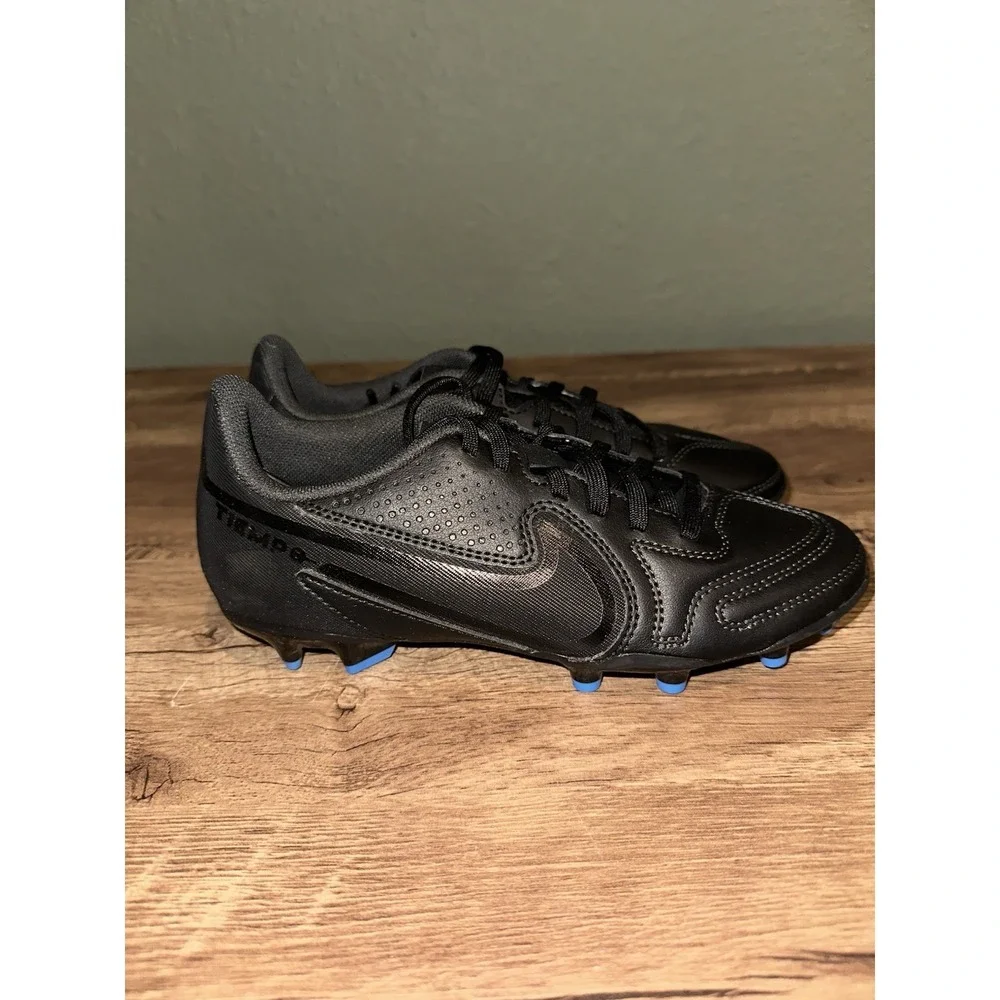 Nike Tiempo Legend 9 Club FG Soccer Cleats DA1176-001 Youth Size 4.5Y Black - Picture 7 of 9